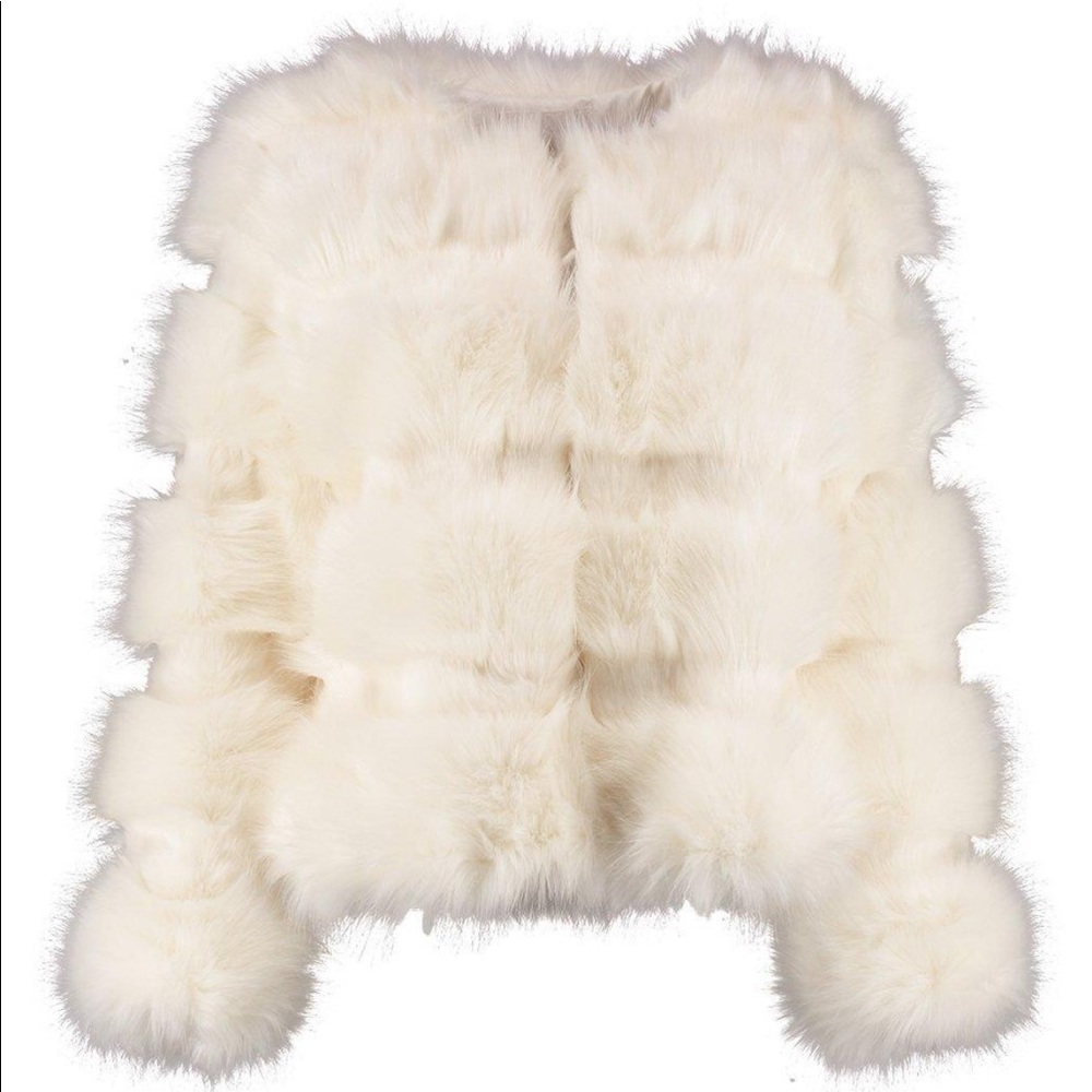 Ivory Faux Fur Jacket - Luxurious Women's Coat